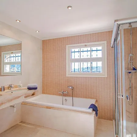 Villa Club Villamar - *
